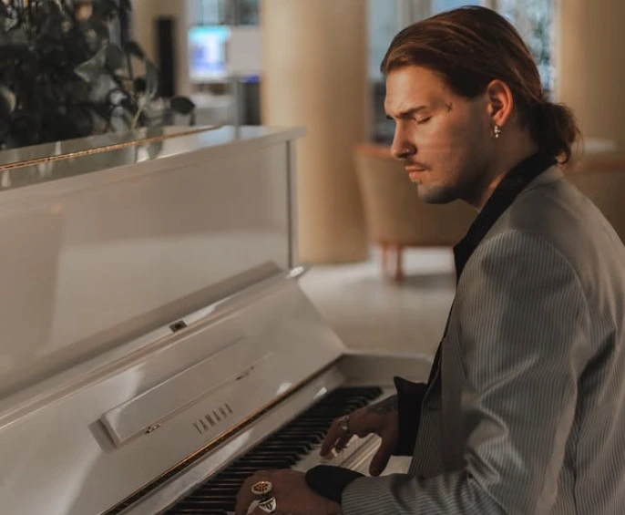 Totuus Daniel Hellman isästä ja hänen perheestään